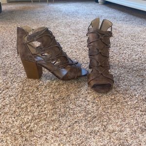 Qupid Booties